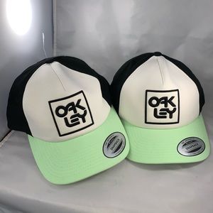 2 OAKLEY HATS AT WHOLESALE *NWT*